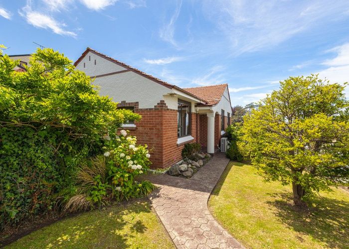  at 37 Argyle Street, Mornington, Dunedin, Otago