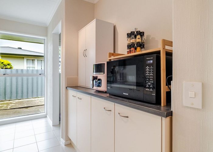  at 19B Churchill Avenue, Hokowhitu, Palmerston North, Manawatu / Whanganui