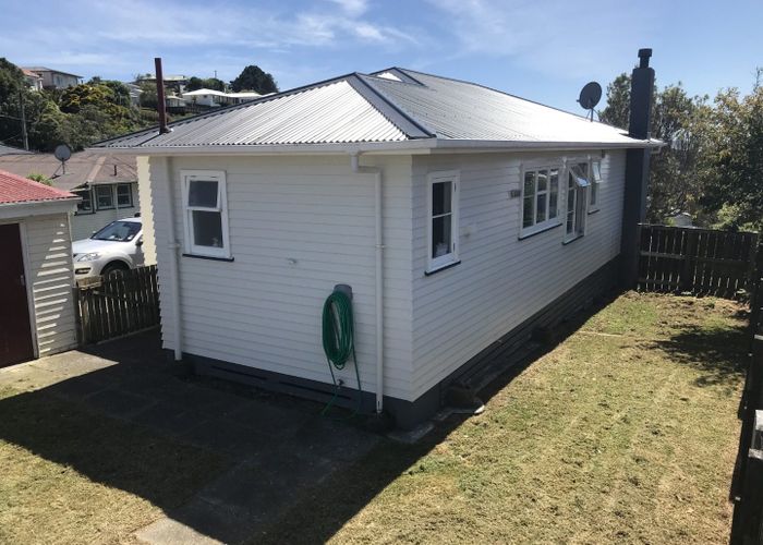  at 88 Ruskin Road, Newlands, Wellington, Wellington