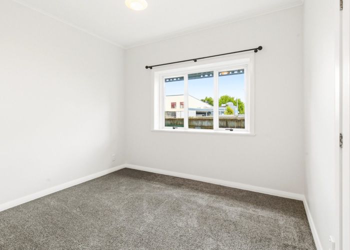  at 89 Cambridge Terrace, Waterloo, Lower Hutt, Wellington