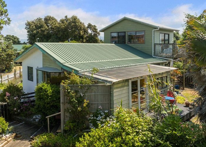  at 20 Papaunahi Road, Bowentown, Waihi Beach