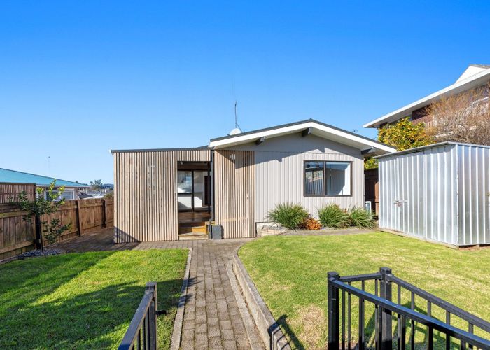  at 8A Lincoln Terrace, Gate Pa, Tauranga