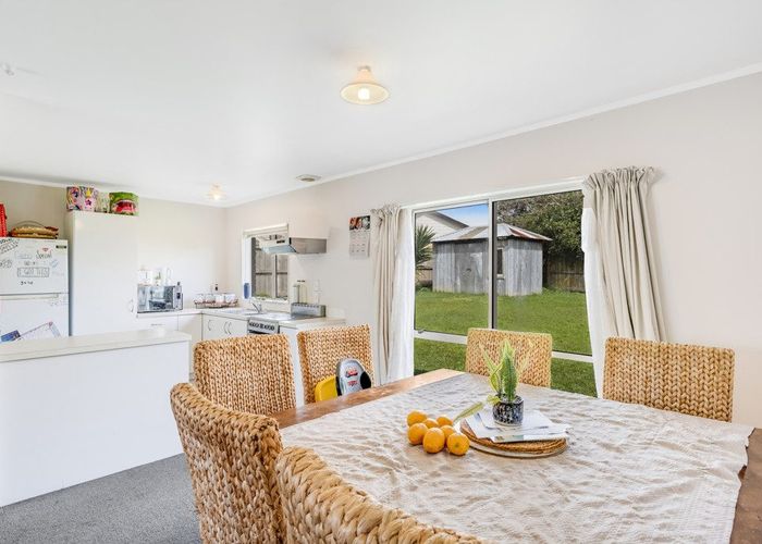  at 16 Bernina Place, Weymouth, Manukau City, Auckland