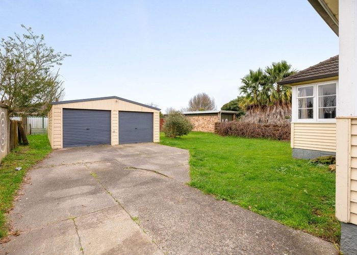  at 41 Old Farm Road, Hamilton East, Hamilton, Waikato