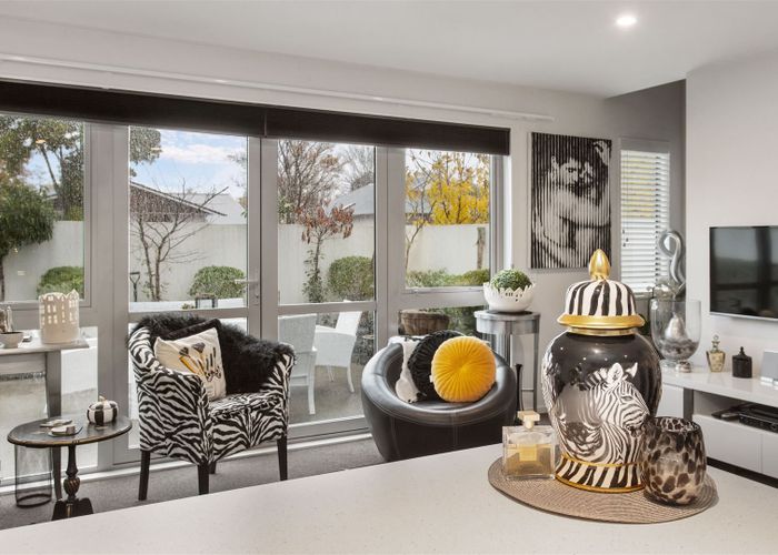  at 2/160 Rossall Street, Merivale, Christchurch City, Canterbury