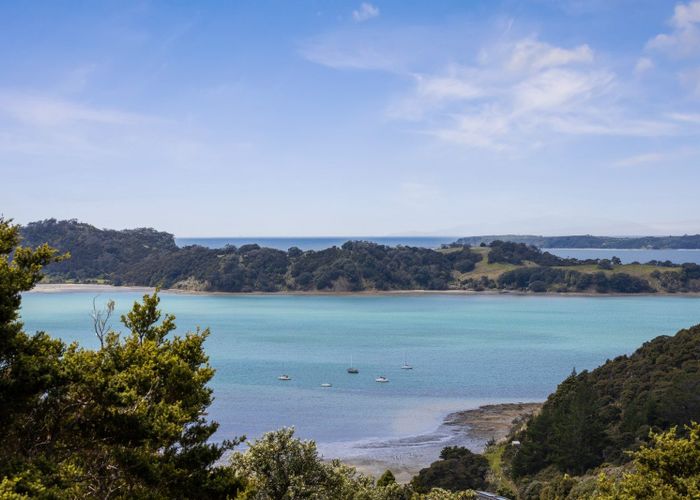  at 590 Mahurangi West Road, Mahurangi West, Warkworth