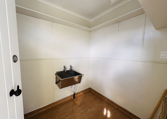  at 11 Brentwood Avenue, Highbury, Palmerston North