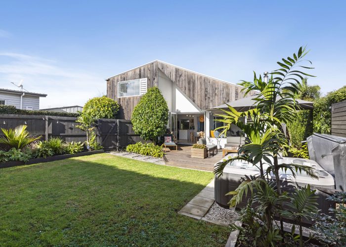  at 49A Oranga Avenue, Onehunga, Auckland