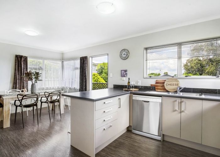  at 11 Glenmorgan Place, Dinsdale, Hamilton