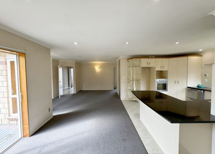 at 16 Monash Place, Flat Bush, Auckland