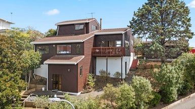  at 36 Redwing Street, Browns Bay, Auckland