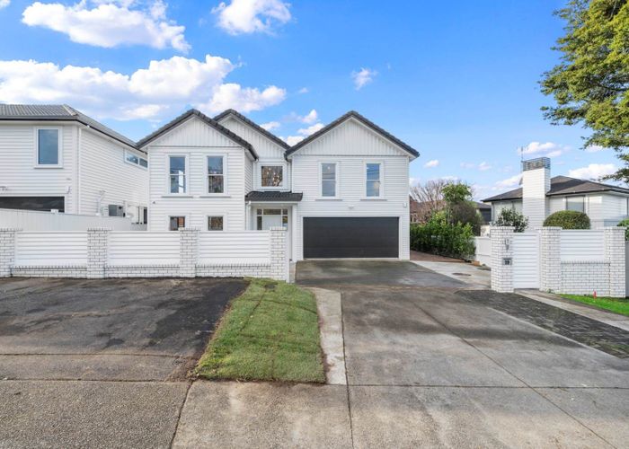  at 19 Korau Road, Greenlane, Auckland City, Auckland