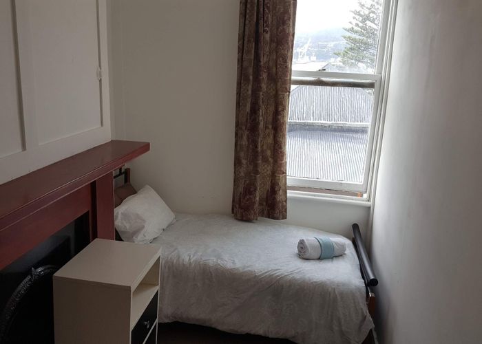  at Oriental Bay, Wellington, Wellington