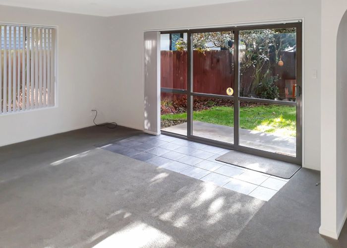  at 2/37 Proctor Street, Papanui, Christchurch City, Canterbury