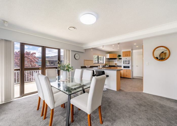  at 7 King Charles Drive, Kingsley Heights, Upper Hutt