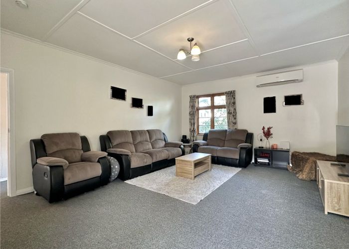  at 12 Henry Street, Ebdentown, Upper Hutt, Wellington