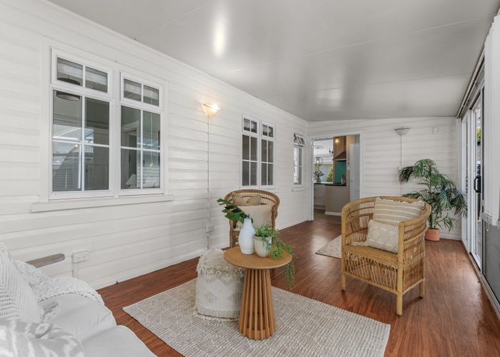  at 92 Eighteenth Avenue, Avenues, Tauranga, Bay Of Plenty