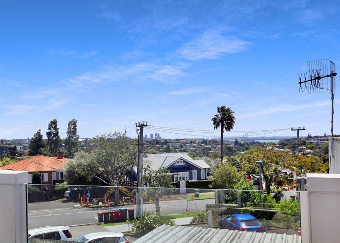  at 16A St Johns Road, Meadowbank, Auckland City, Auckland