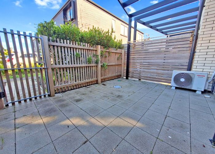  at 1 Verdant Lane, Mount Wellington, Auckland