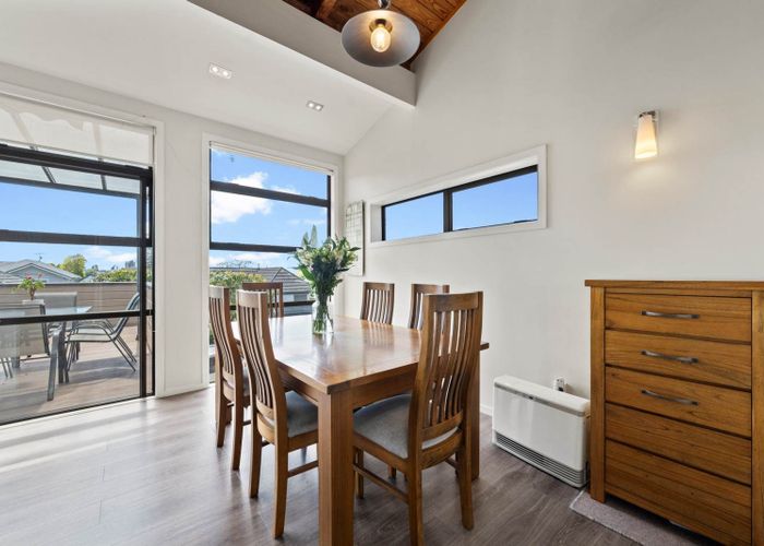  at 19A Momona Road, Greenlane, Auckland City, Auckland