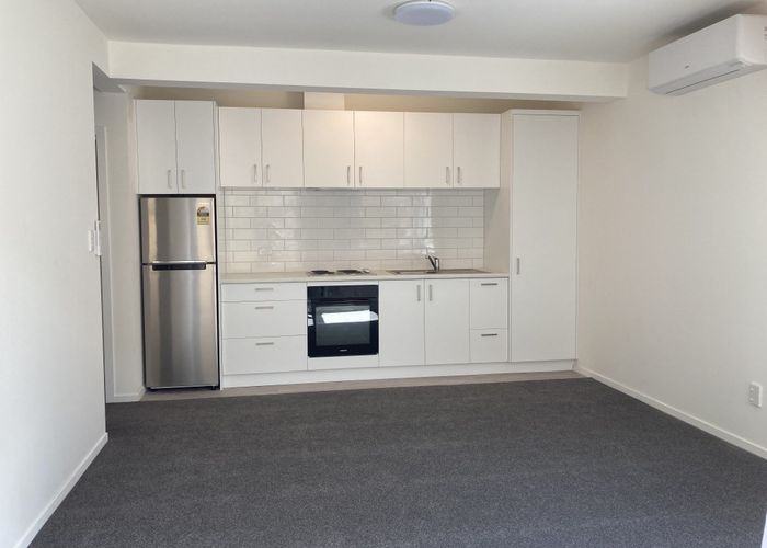  at 11 Lancaster Street, Karori, Wellington