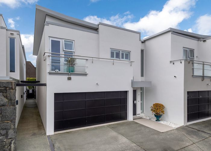  at 7/258 Hurstmere Road, Takapuna, North Shore City, Auckland