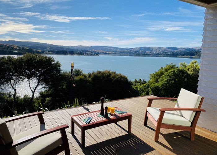  at 31 Pendennis Point, Camborne, Porirua, Wellington