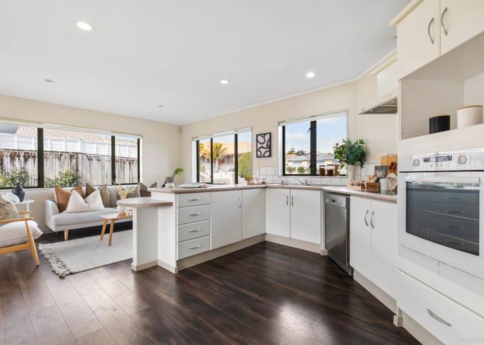  at 3B Picasso Drive, West Harbour, Waitakere City, Auckland