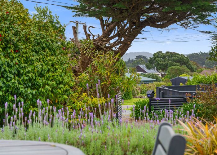  at 29 Hona Street, Waikanae Beach, Kapiti Coast, Wellington