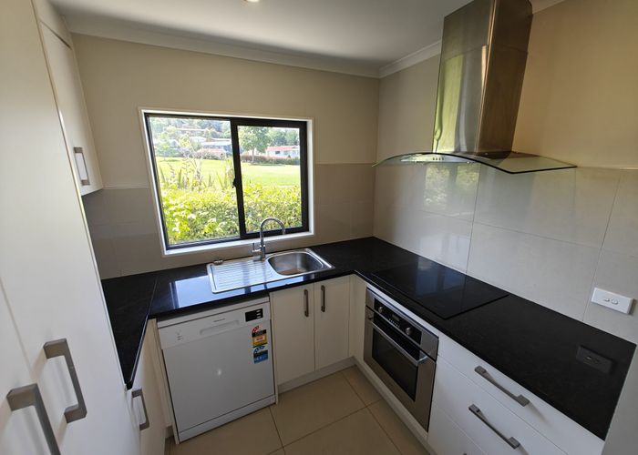  at 25 Caernarvon Street, Dinsdale, Hamilton