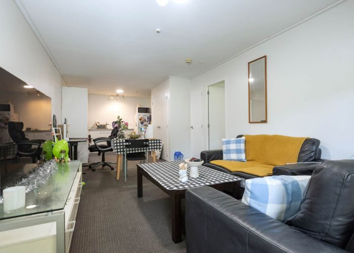  at 105/287 Onehunga Mall, Onehunga, Auckland City, Auckland