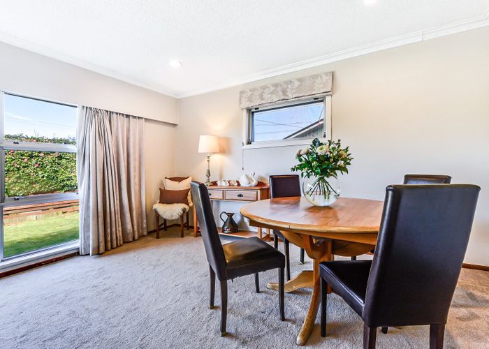  at 39 Braid Road, St Andrews, Hamilton