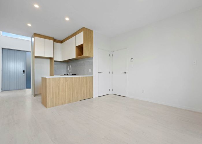  at 10B Playfair Road, Mount Roskill, Auckland City, Auckland