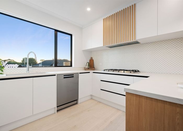  at 2 Waikaka Place, Rototuna North, Hamilton