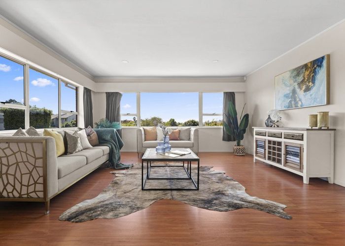  at 6 Prestige Place, Castor Bay, North Shore City, Auckland