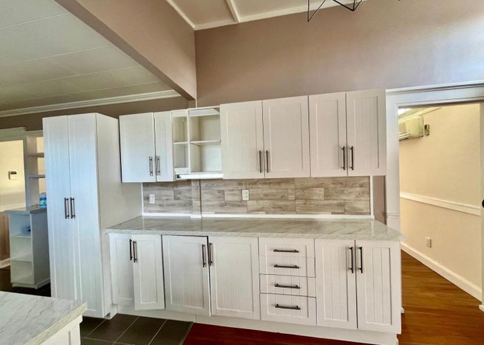  at 8 John Walker Drive, Manurewa, Manukau City, Auckland