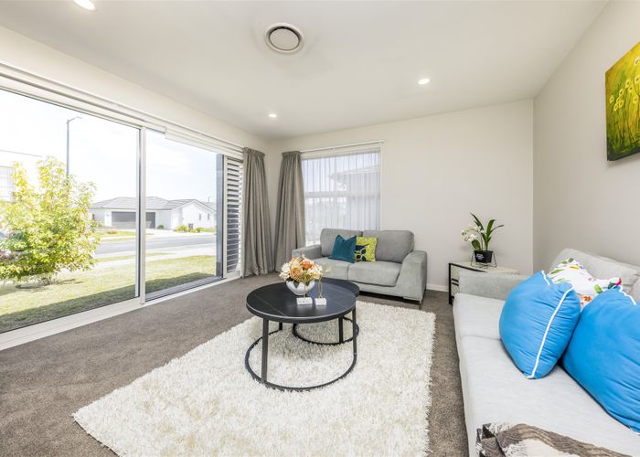  at 19 Hollowout Street, Takanini, Auckland