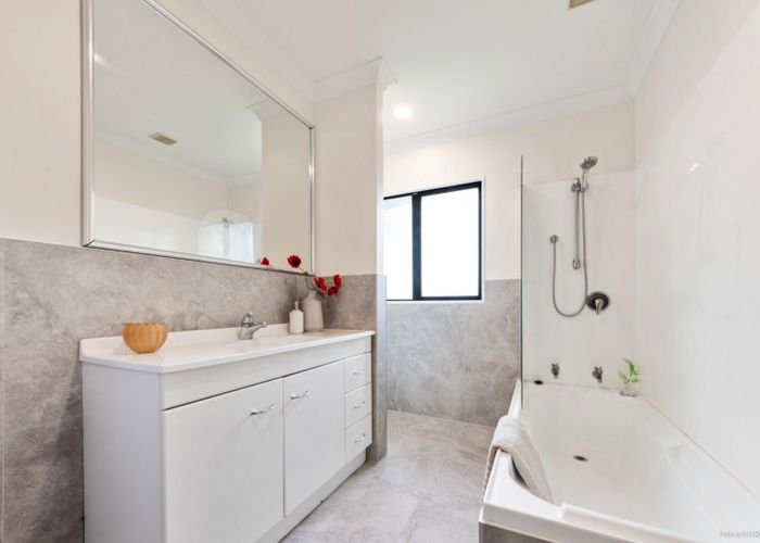  at 314 Triangle Road, Massey, Waitakere City, Auckland