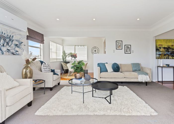  at 27 Willoughby Avenue, Howick, Auckland