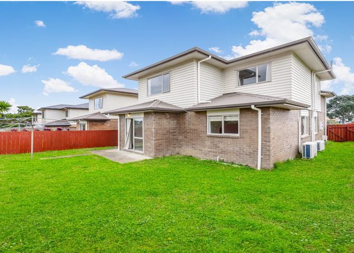  at 28 Crossandra Drive, Mangere, Manukau City, Auckland