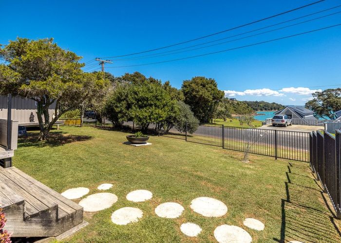  at 2/3 Esslin Road, Waiheke Island, Auckland