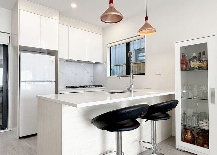  at 2 Christella Street, Flat Bush, Manukau City, Auckland