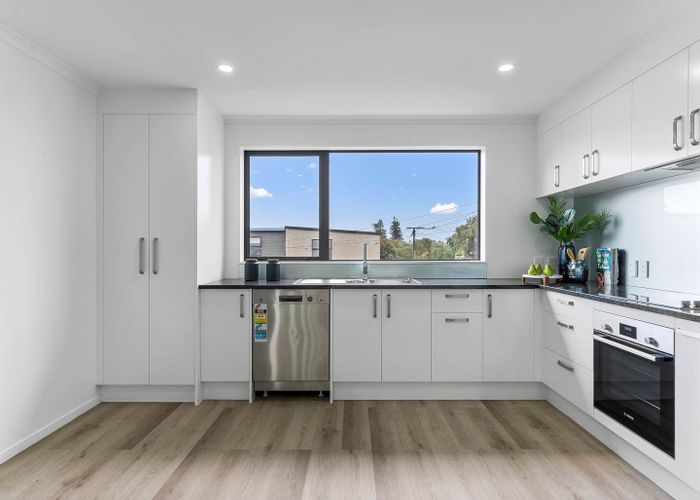  at 37 A Erima Avenue, Point England, Auckland City, Auckland