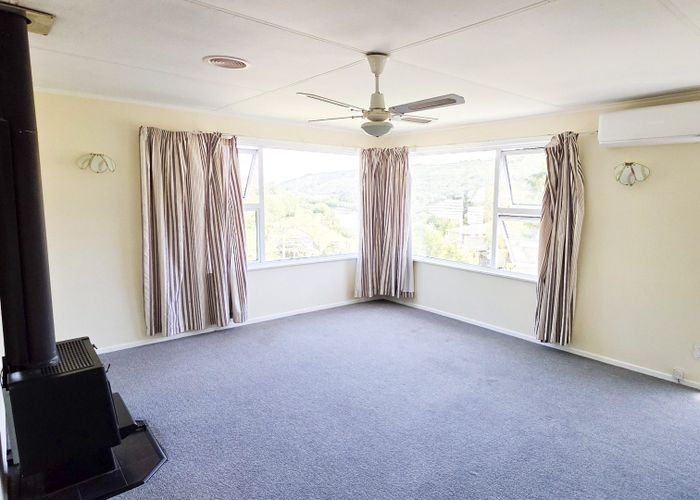  at 14 Manor Drive, Stokes Valley, Lower Hutt, Wellington