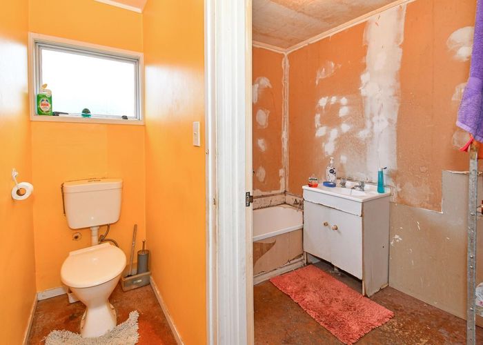 at 87 Redcrest Avenue, Red Hill, Papakura