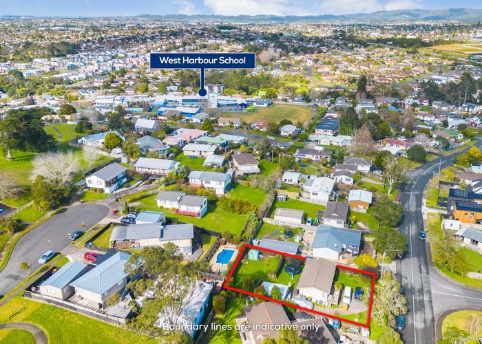  at 34 Fitzherbert Avenue, West Harbour, Auckland