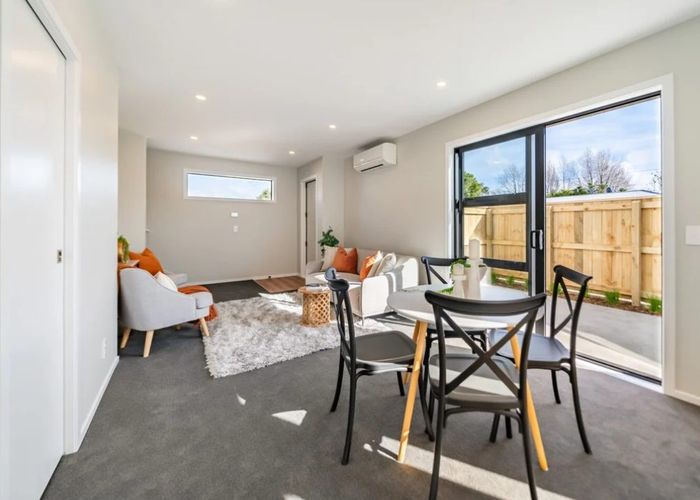  at 380b Cambridge Terrace, Naenae, Lower Hutt, Wellington