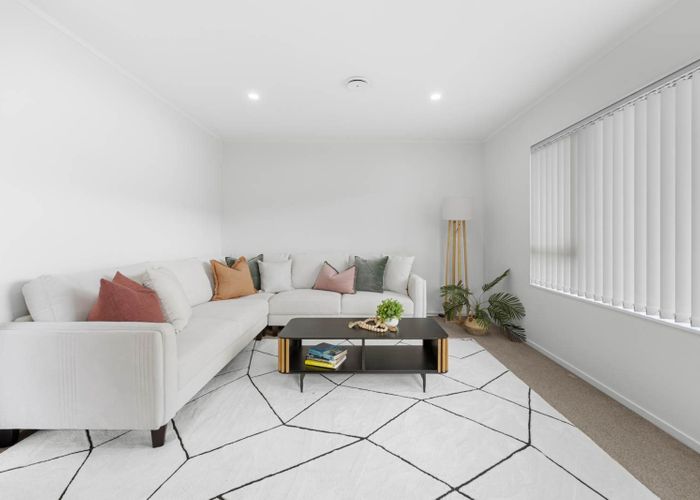  at 2/126 Carruth Road, Papatoetoe, Manukau City, Auckland
