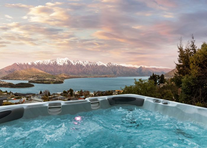  at 8 Lochy Road, Fernhill, Queenstown-Lakes, Otago