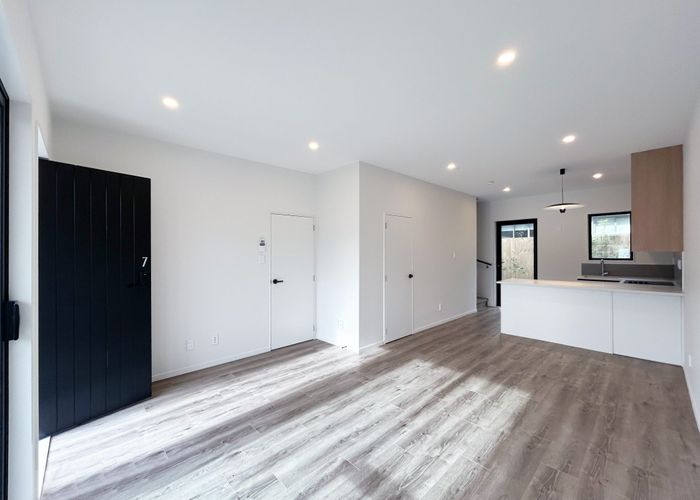  at 7 Mangahoe Road, Mount Wellington, Auckland City, Auckland